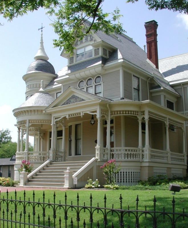 Pillow Thompson House 