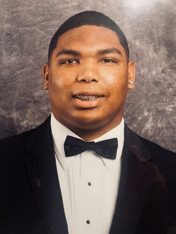 Smith Awarded CHS Class of �90 Scholarship at PCCUA